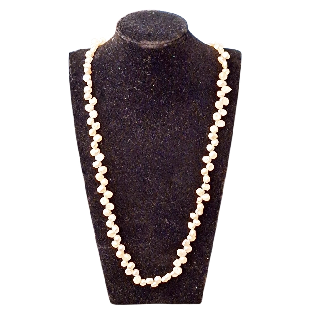 ✨️Fresh Water Pearls Infinity Necklace! - Picture 14 of 15